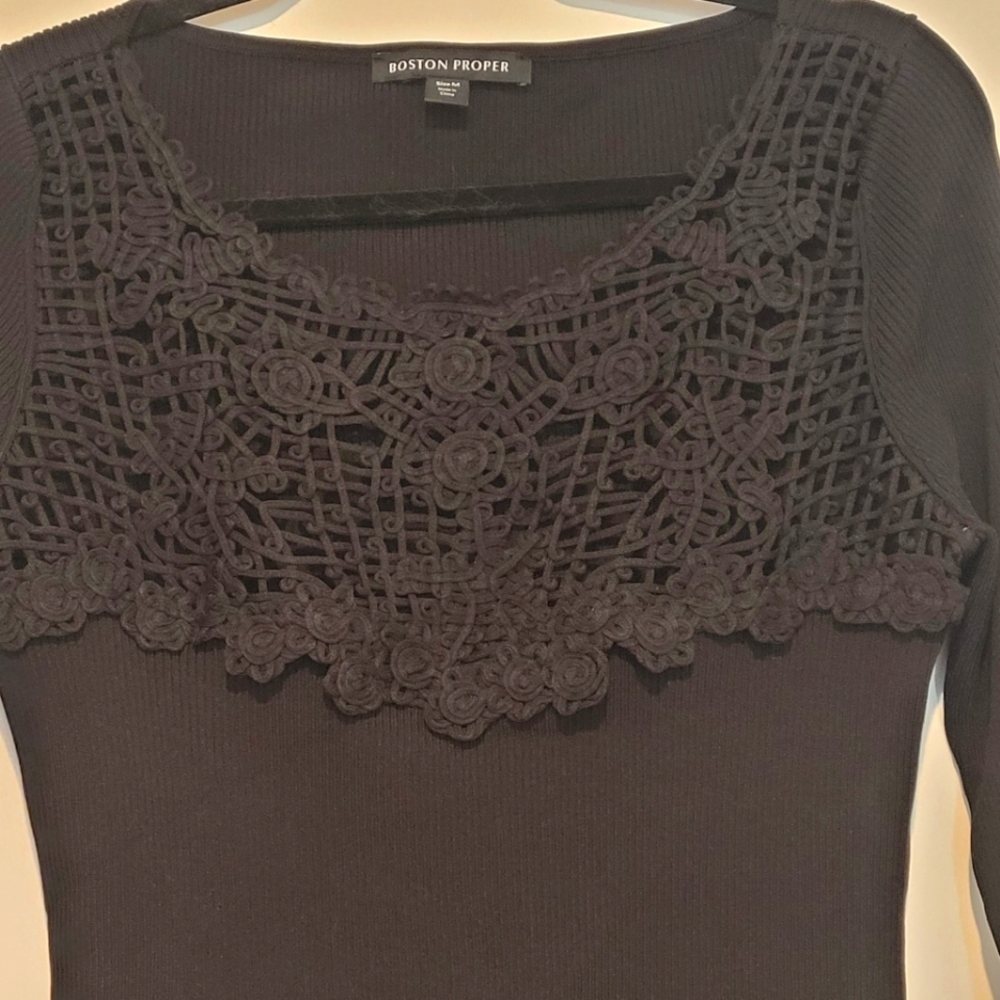 Boston Proper Black Ribbed Knit Sweater Crochet Lace Neckline Sz M - Picture 12 of 13